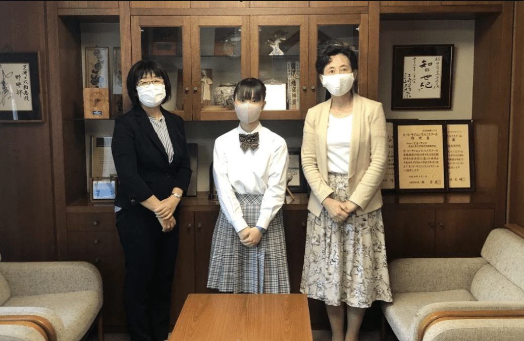 Picture of Ms. Takami, Ms. Michiyo Uehara, and Ms. Komai